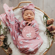 Load image into Gallery viewer, Snuggle Hunny Kids | Reversible Milestone Cards, Daisy & Musk Pink-Be.YOU.bébé