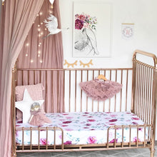 Load image into Gallery viewer, Snuggle Hunny Kids | Fitted Cot Sheet | Wanderlust-Be.YOU.bébé