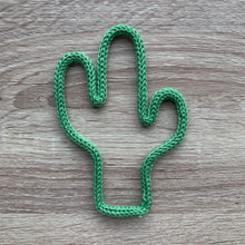 Load image into Gallery viewer, KNITTED WIRE ART