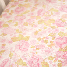 Load image into Gallery viewer, Lulabeige | Vintage Floral Cot Sheet-Be.YOU.bébé