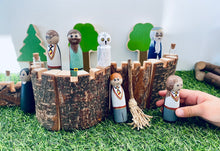 Load image into Gallery viewer, HARRY POTTER THEMED WOODEN PEG FIGURINES