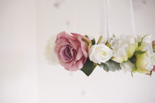 Load image into Gallery viewer, Pretty Petals | Flower Mobile (5)-Be.YOU.bébé