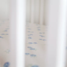 Load image into Gallery viewer, Lulabeige | Vintage Floral Cot Sheet-Be.YOU.bébé