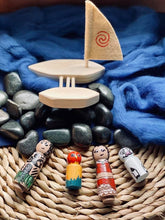 Load image into Gallery viewer, MOANA THEMED WOODEN PEG FIGURINES
