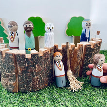Load image into Gallery viewer, HARRY POTTER THEMED WOODEN PEG FIGURINES
